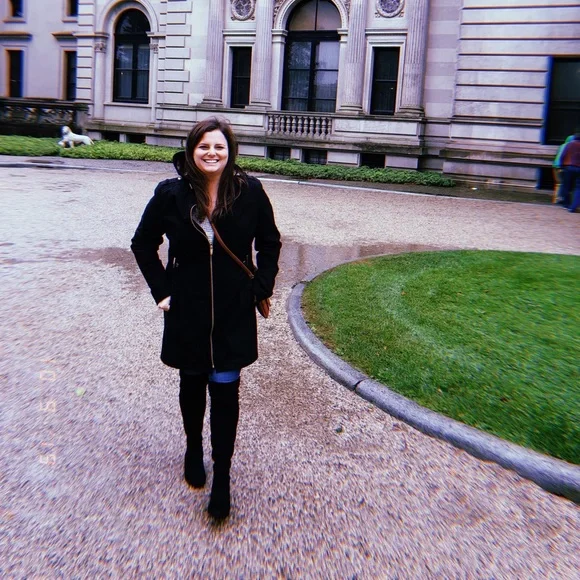 Size L rain coat - Picture 3 of 3